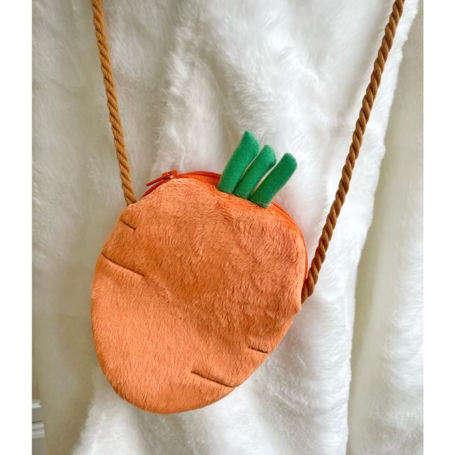 Déguisement cape Lapin et sac carotte 3