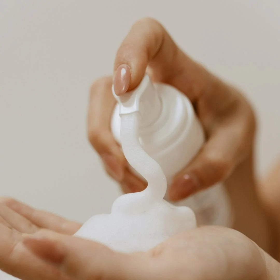 Mousse nettoyante bébé Bio 3-en-1 3