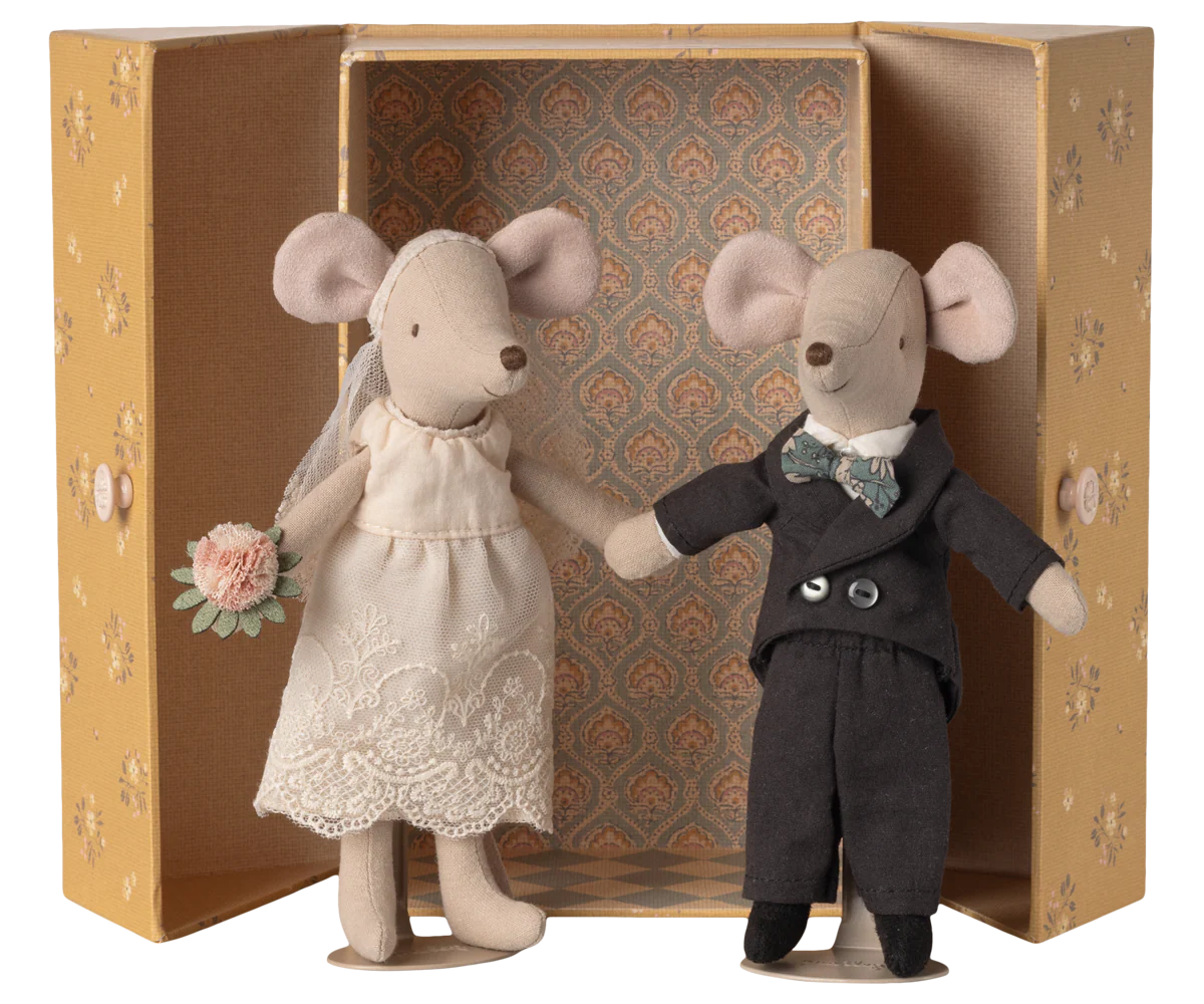 Maileg : Couple de mariés dans son joli coffret, Maman & Papa