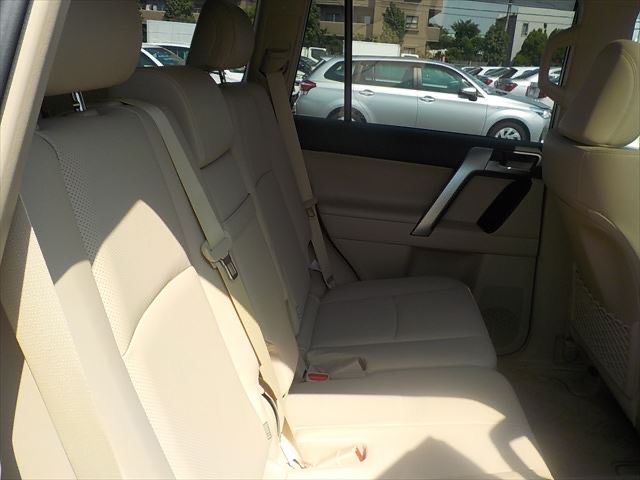 Toyota Land Cruiser Prado Tx-L 2023