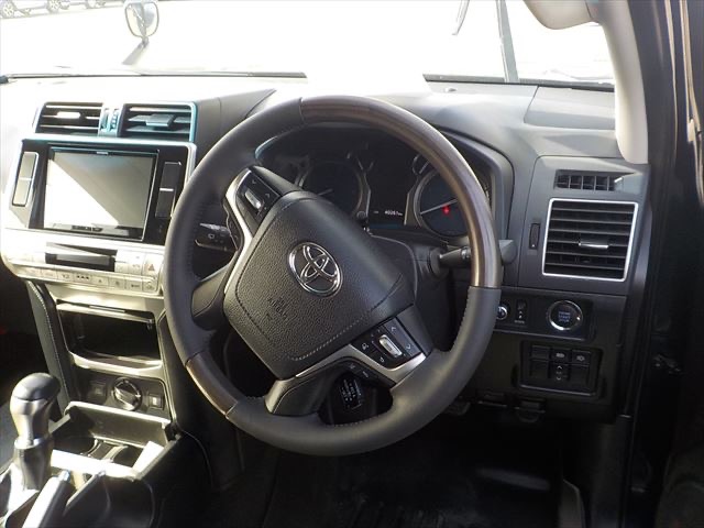 Toyota Land Cruiser Prado Tx-L 2019