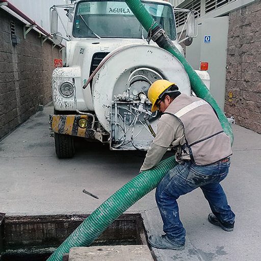 Fontamex Limpieza y Desazolve con Cami&oacute;n Vactor en la CDMX