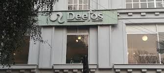 Deejos Cafe & Bakeshop - F-7 Markaz, Islamabad