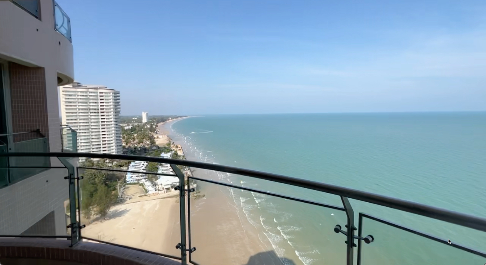 Cha Am Long Beach 3 Bedroom Sea View Condo