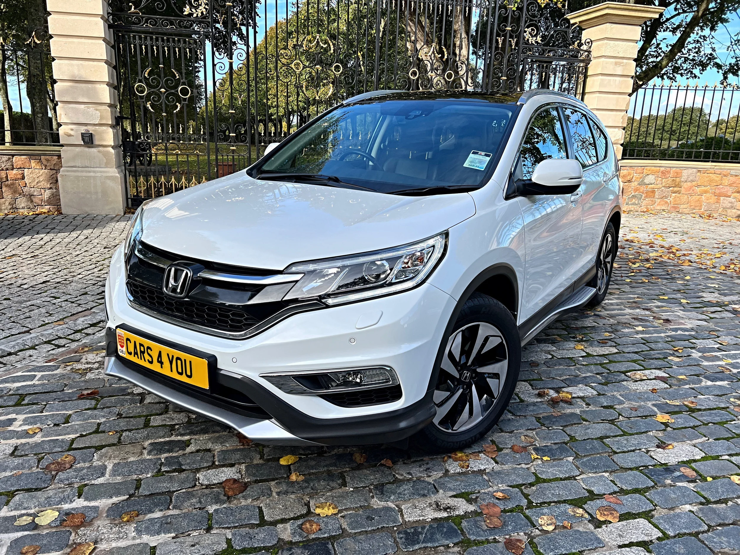 2017 Honda CR-V 1.6 i-DTEC EX SUV 5dr Diesel 4WD 19,5K Miles Manual — photo 1