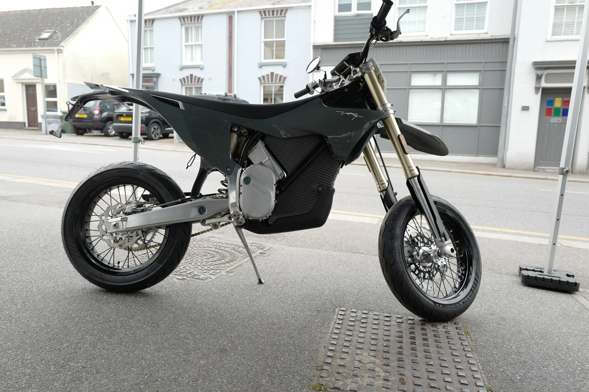 2026 Stark Future SM — photo 1