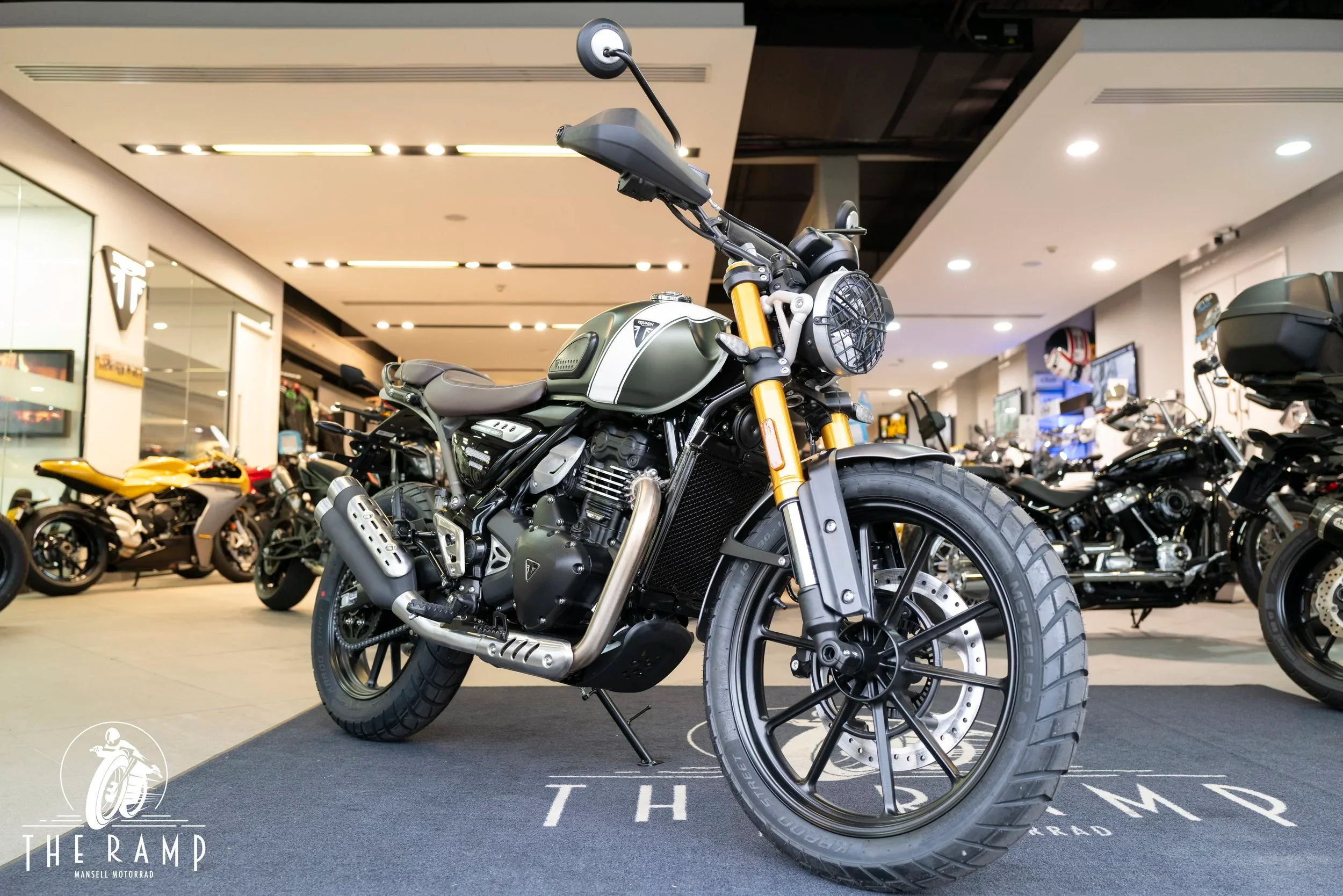 2026 Triumph Scrambler 400 X — photo 1