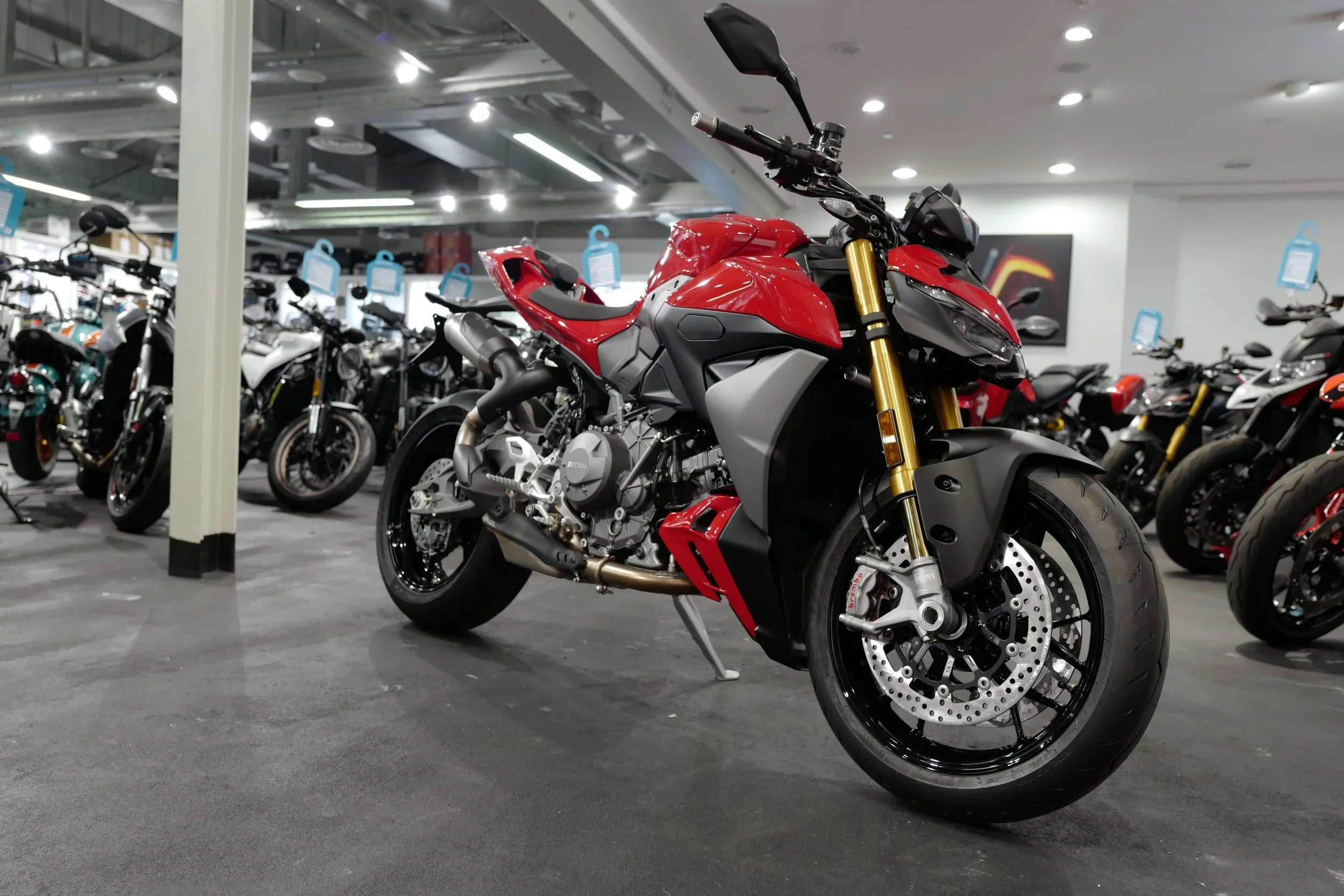 2026 Ducati Streetfighter V2 S — photo 1