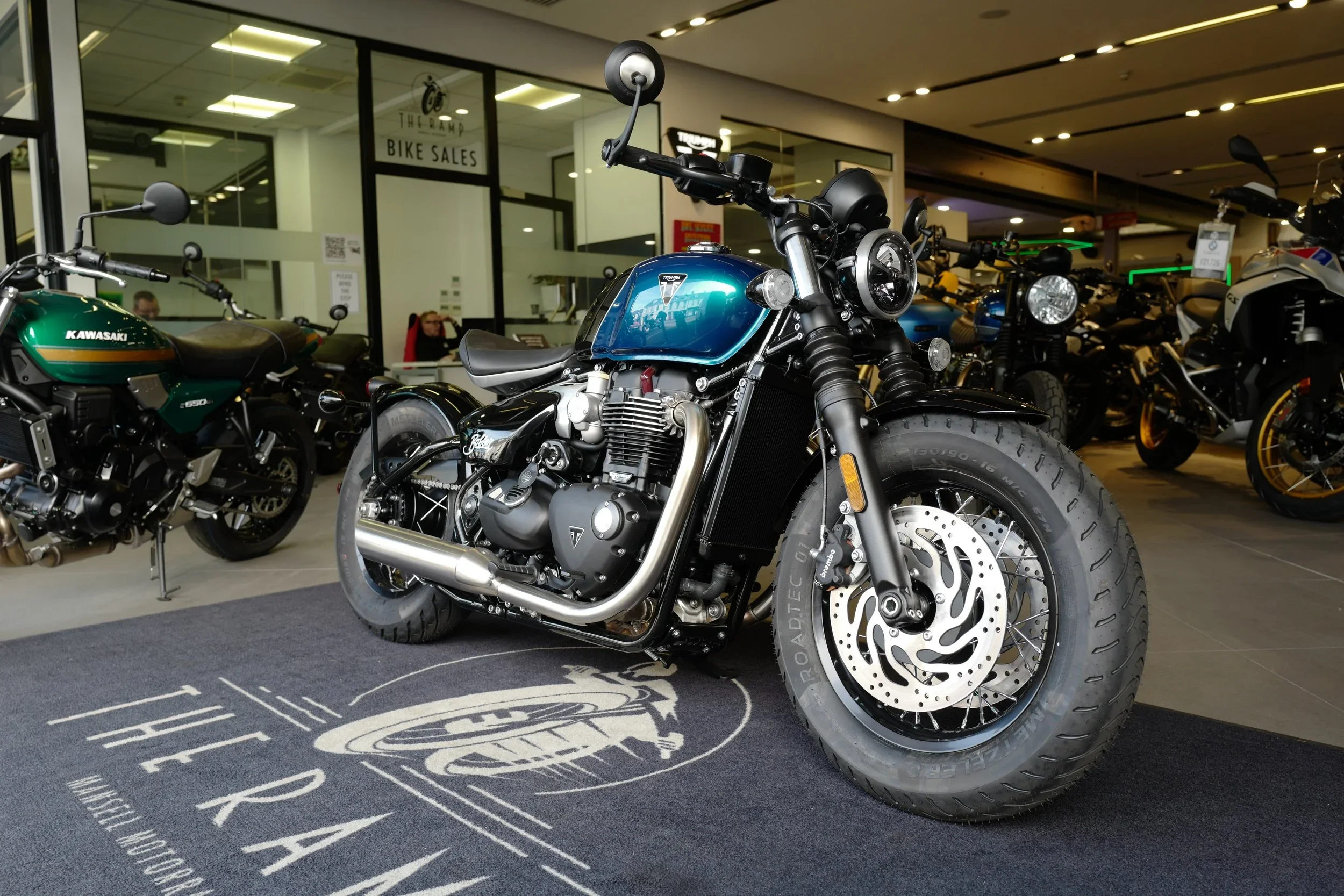 2026 Triumph Bonneville Bobber — photo 1
