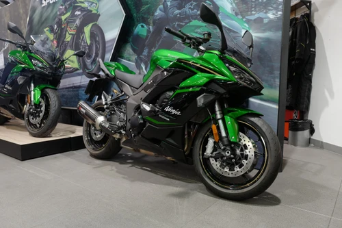 2025 Kawasaki Ninja 1100 SX SE Demo