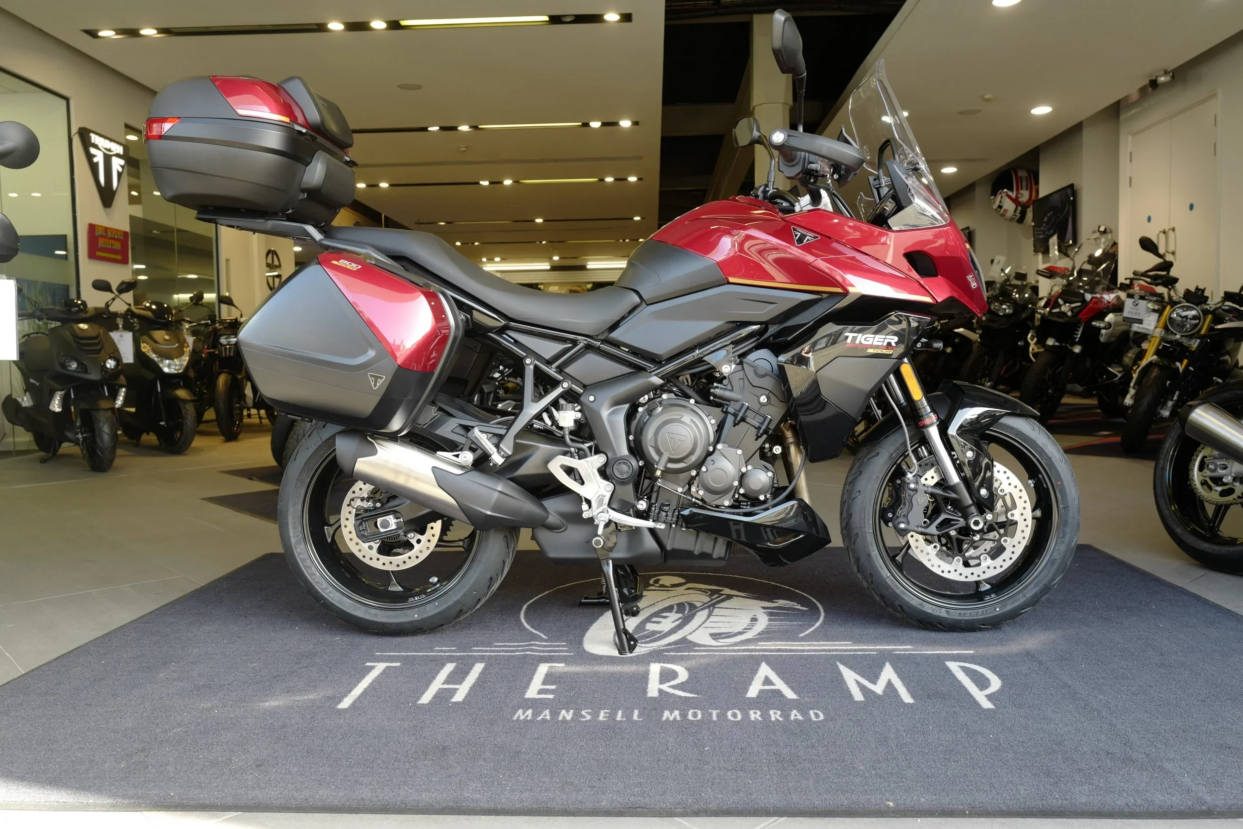 2026 Triumph Tiger 800 Sport — photo 1