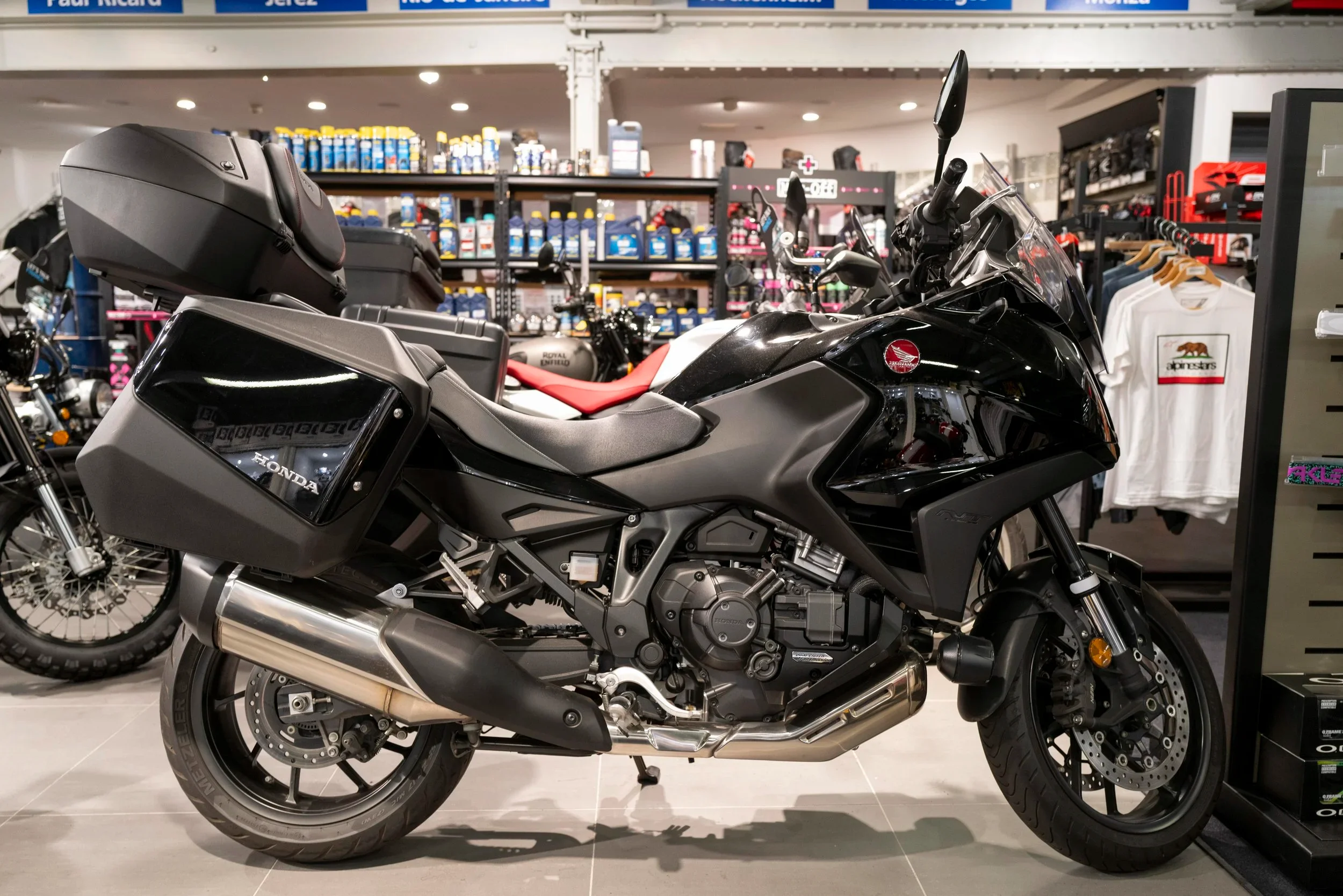 2022 Honda NT 1100 DCT — photo 1