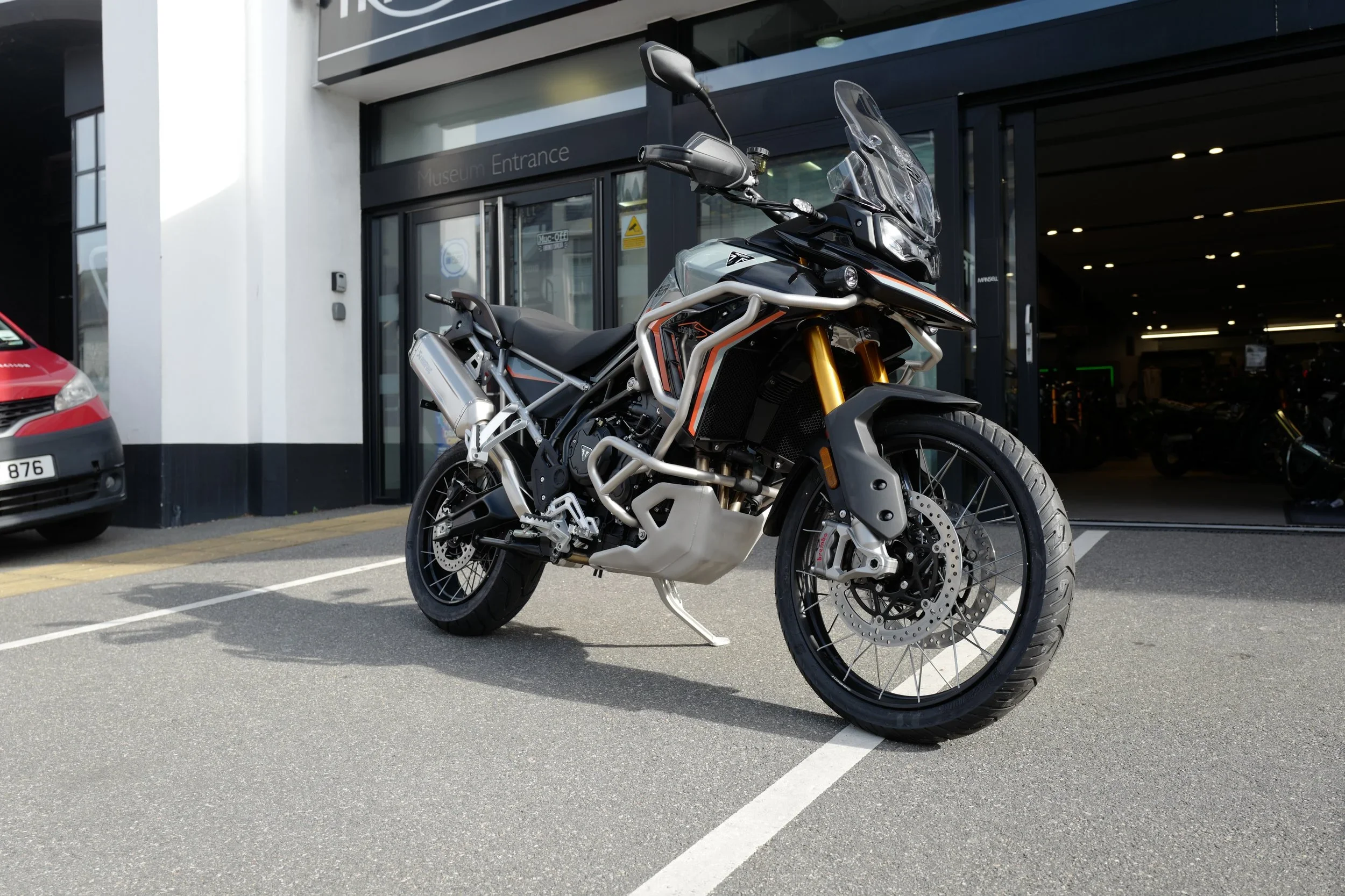 2026 Triumph Tiger 900 Desert Edition — photo 1