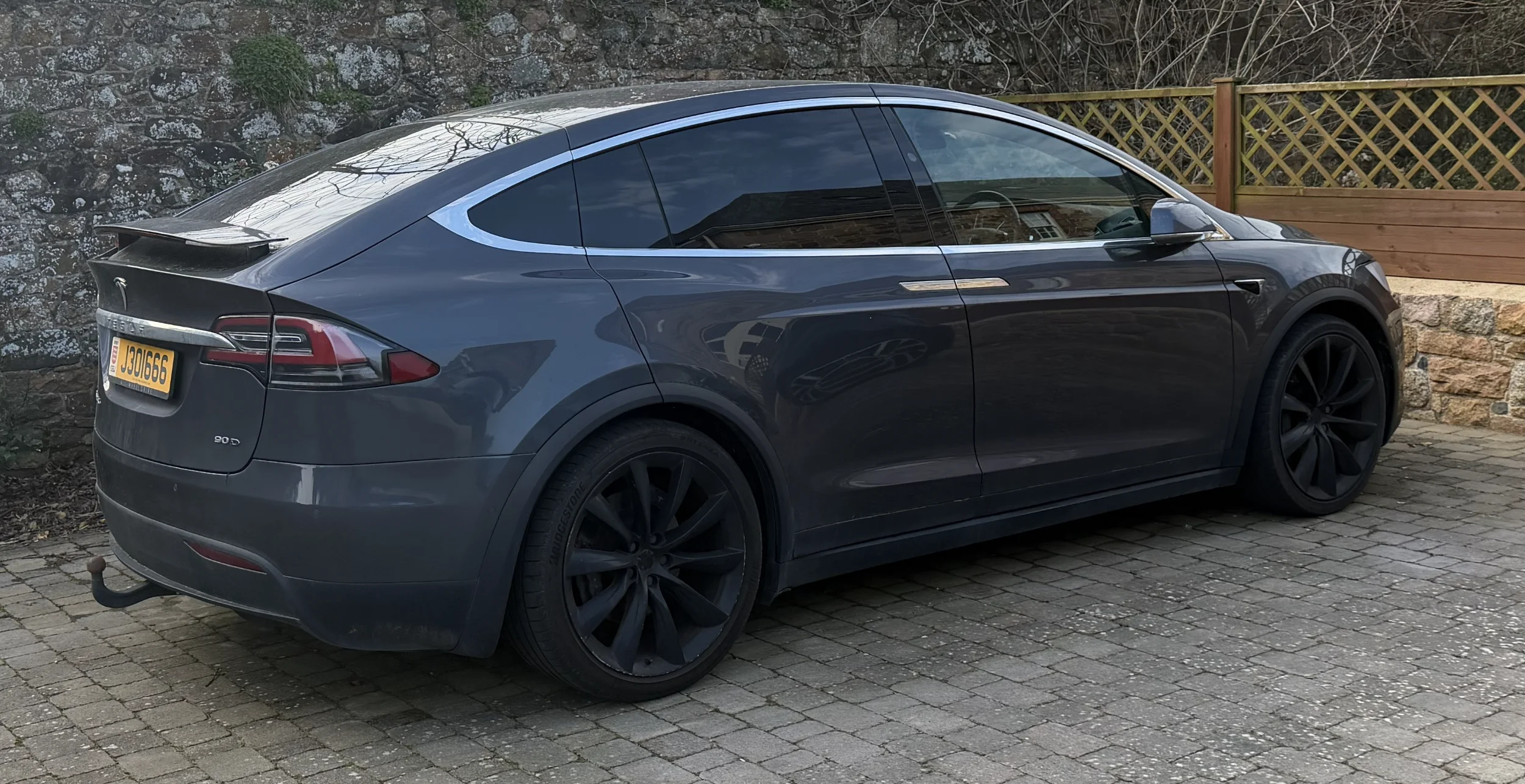 2017 Tesla MX 90D — photo 1