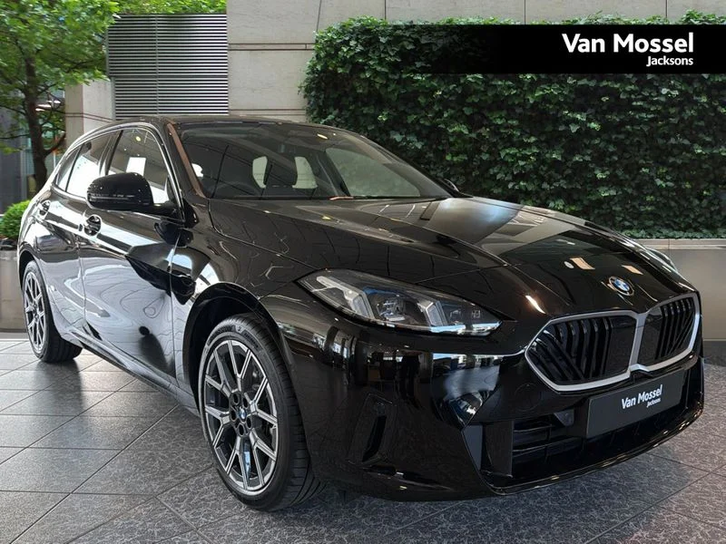 BMW 1 Series Hatchback 120 Sport 5dr Step Auto [Tech+ Pack] — photo 1