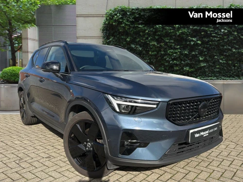 Volvo XC40 2.0 B3P Ultra Black Edition 5dr Auto