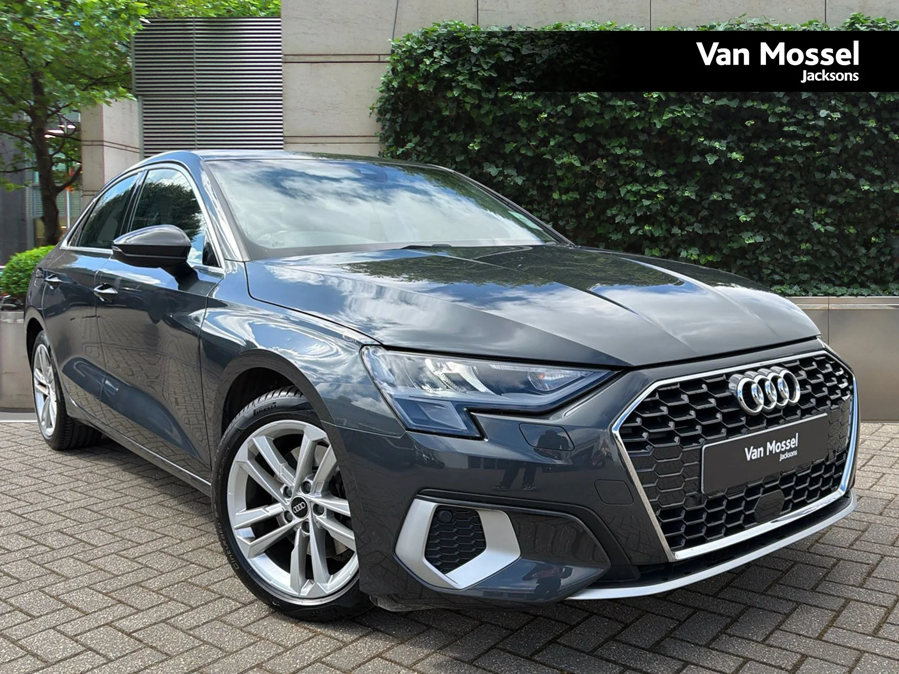 Audi A3 35 TFSI Sport 4dr S Tronic — photo 1