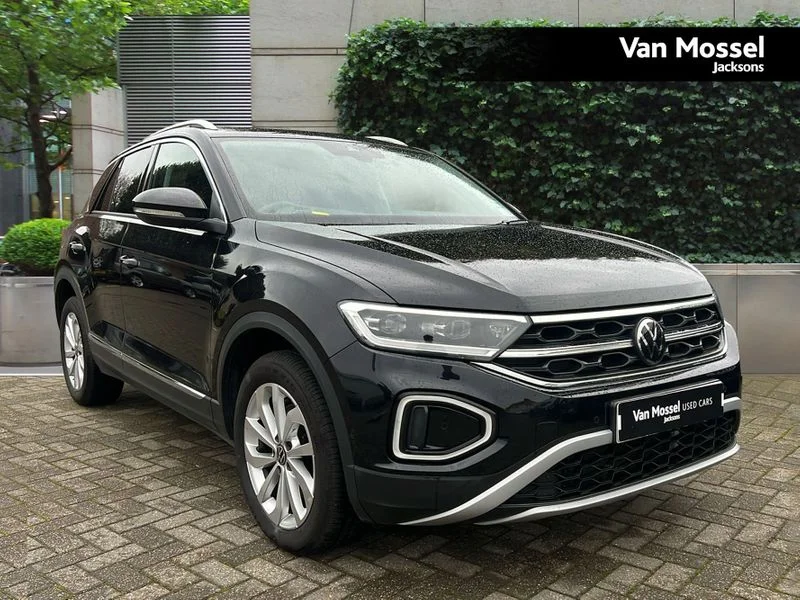 Volkswagen T-roc Diesel Hatchback 2.0 TDI 150 EVO Style 5dr DSG — photo 1