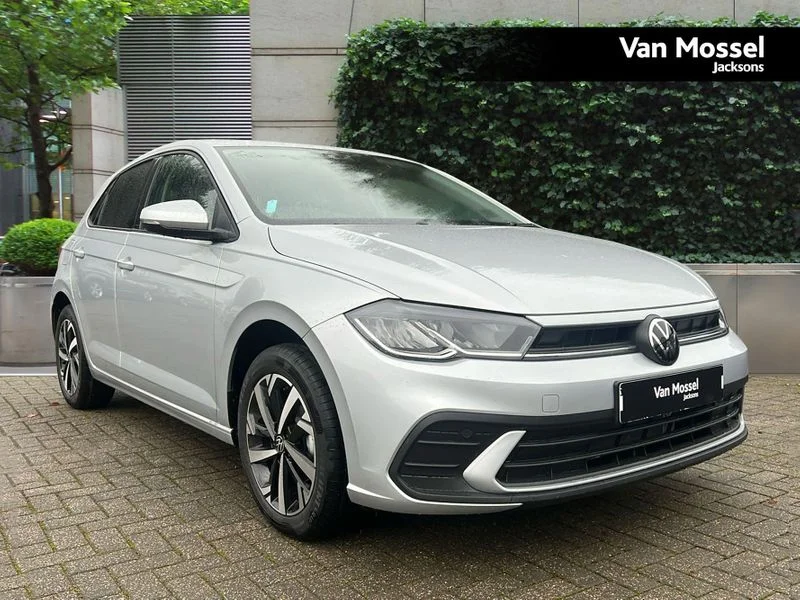 Volkswagen Polo Hatchback 1.0 TSI Match 5dr DSG — photo 1
