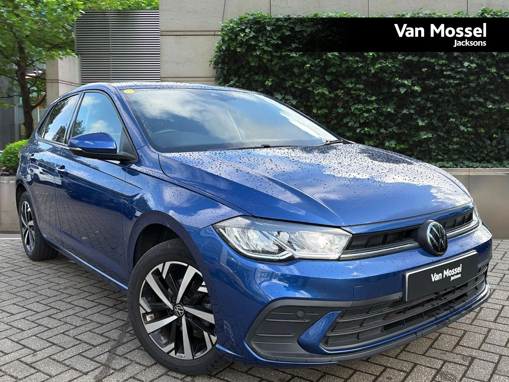 Volkswagen Polo 1.0 TSI Match 5dr DSG — photo 1