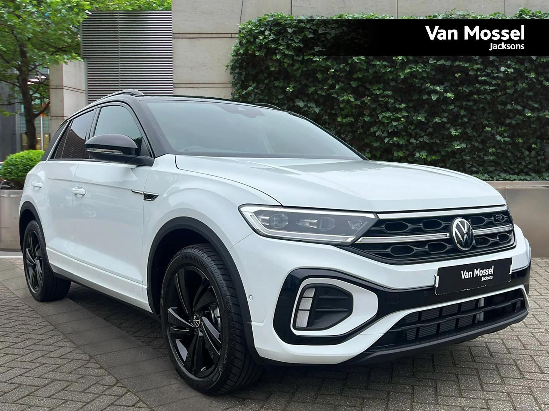 Volkswagen T-Roc 1.5 TSI Black Edition 5dr DSG — photo 1