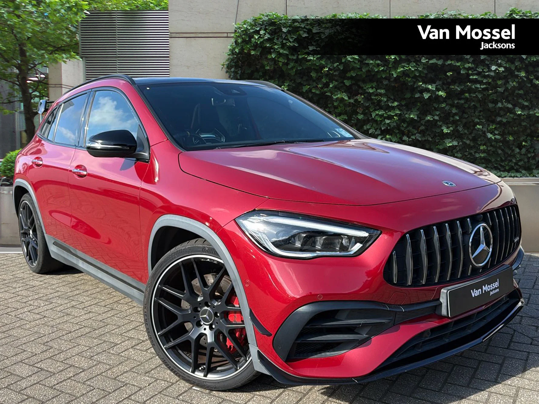 Mercedes-Benz GLA GLA 45 S 4Matic+ Plus 5dr Auto — photo 1