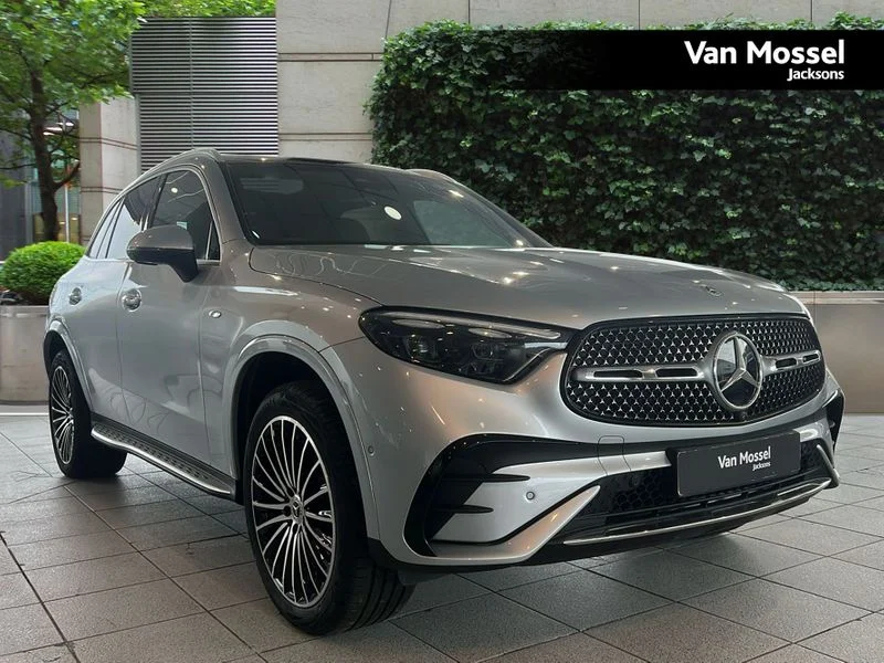 Mercedes-Benz Glc Estate GLC 300e 4Matic AMG Line Prem Plus 5dr 9G-Tronic — photo 1