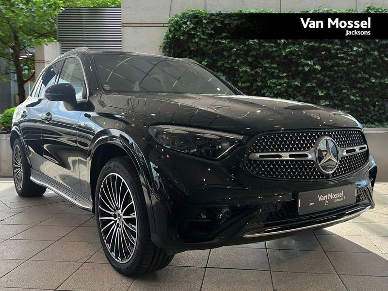 Mercedes-Benz Glc Estate GLC 300e 4Matic AMG Line Prem Plus 5dr 9G-Tronic — photo 1