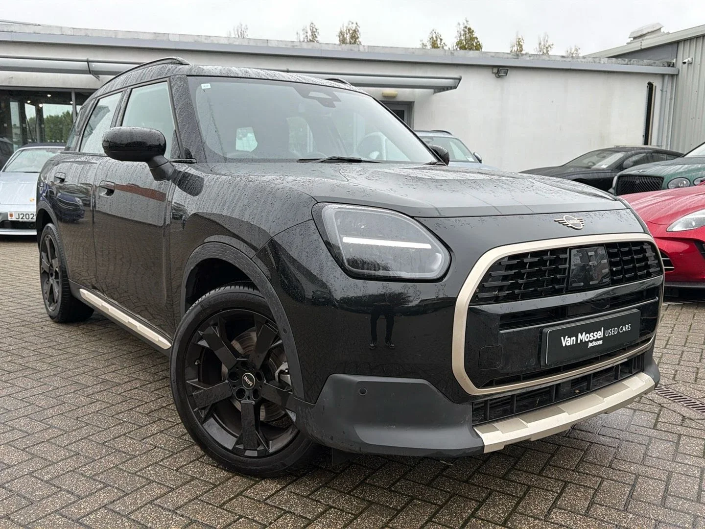MINI Countryman 1.5 C Exclusive 5dr Auto — photo 1