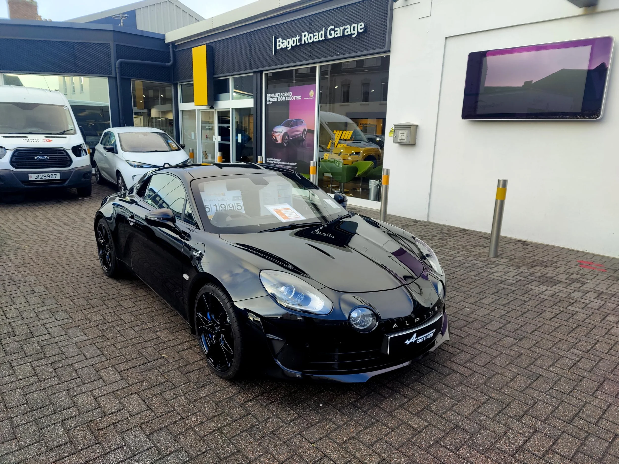 2023 Alpine A110 GT 1.8T 300 BHP Automatic RWD 2 Door Sports Coupe — photo 1
