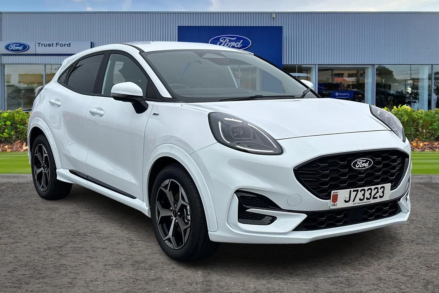 2025 Ford PUMA ST-Line — photo 1