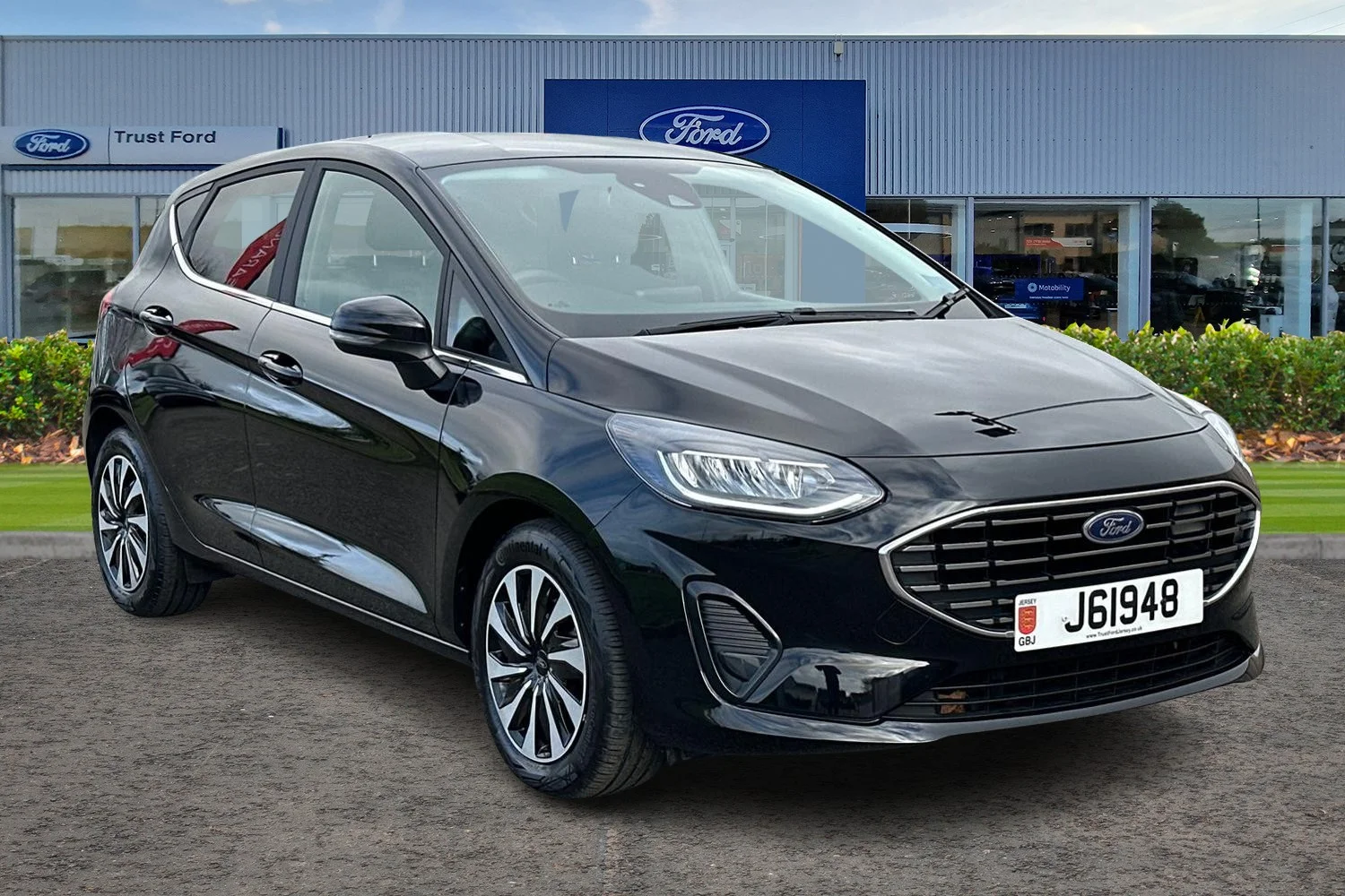 2023 Ford FIESTA Titanium — photo 1