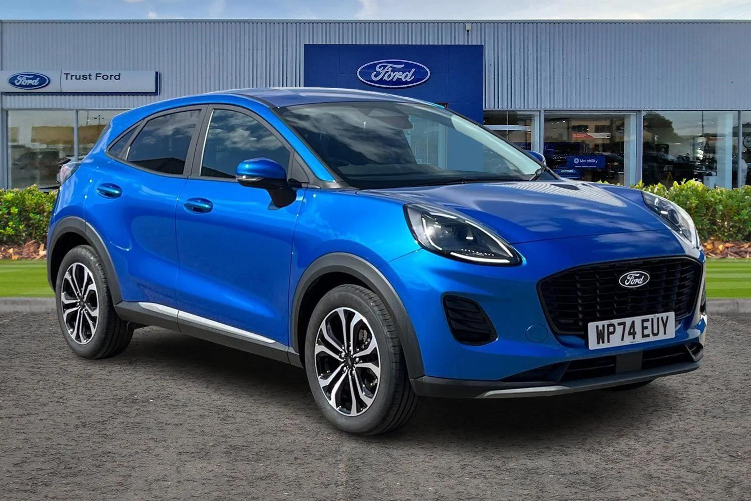 2024 Ford PUMA 1.0 EcoBoost Hybrid mHEV Titanium 5dr DCT — photo 1