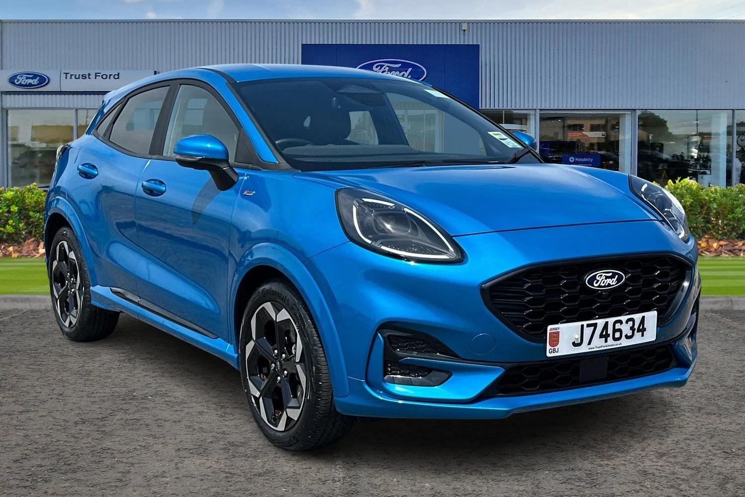 2025 Ford PUMA ST-Line X — photo 1