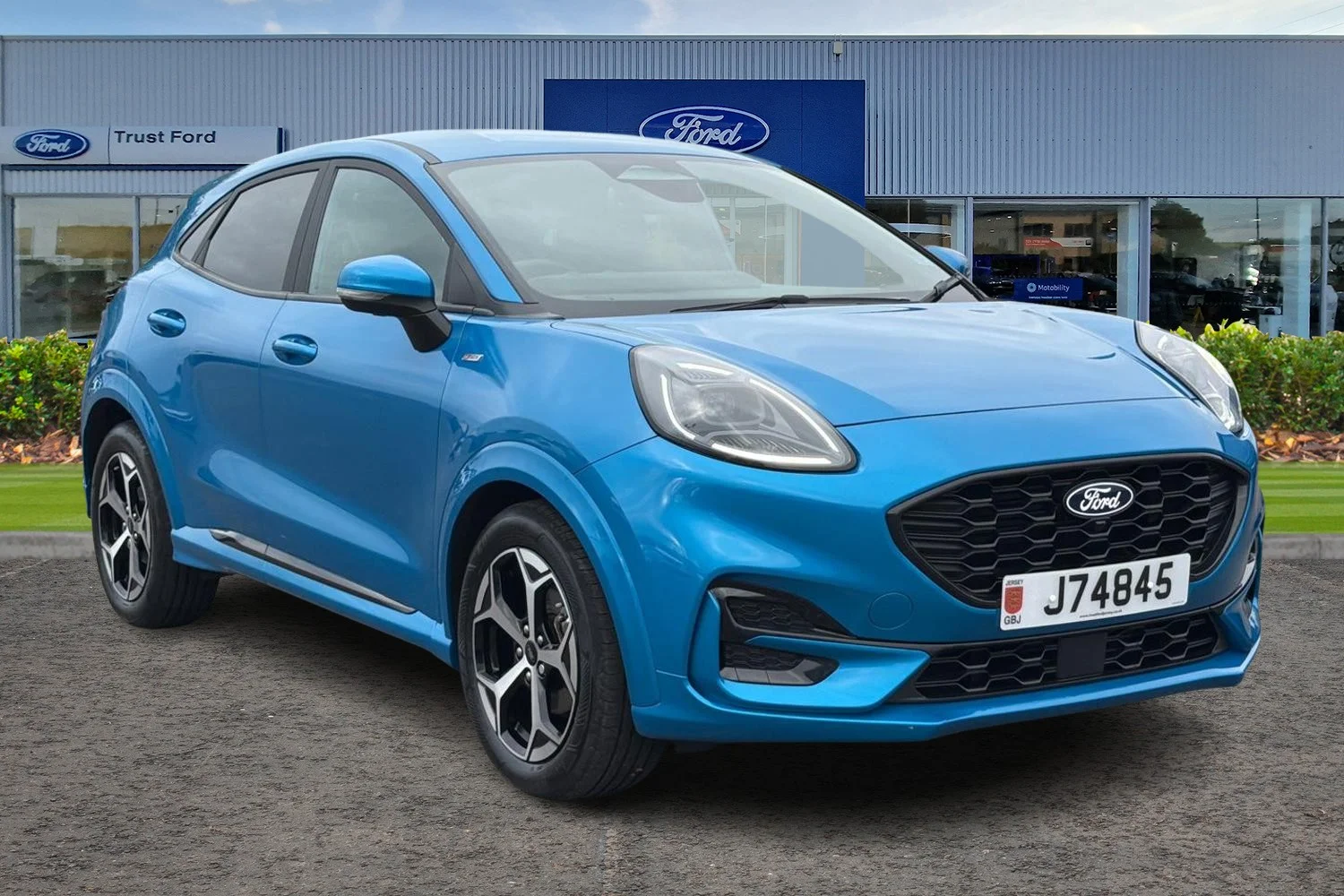 2025 Ford PUMA 1.0 EcoBoost Hybrid mHEV ST-Line 5dr — photo 1