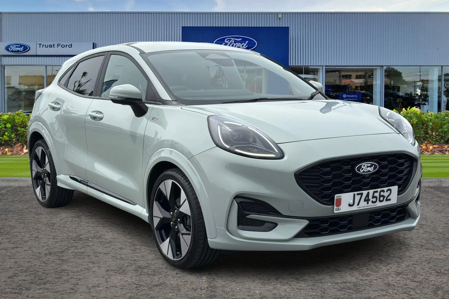 2025 Ford PUMA ST-Line — photo 1