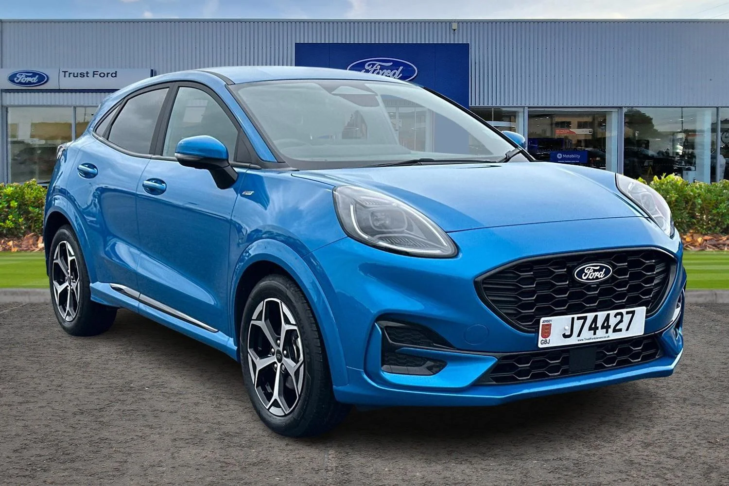 2025 Ford PUMA ST-Line — photo 1