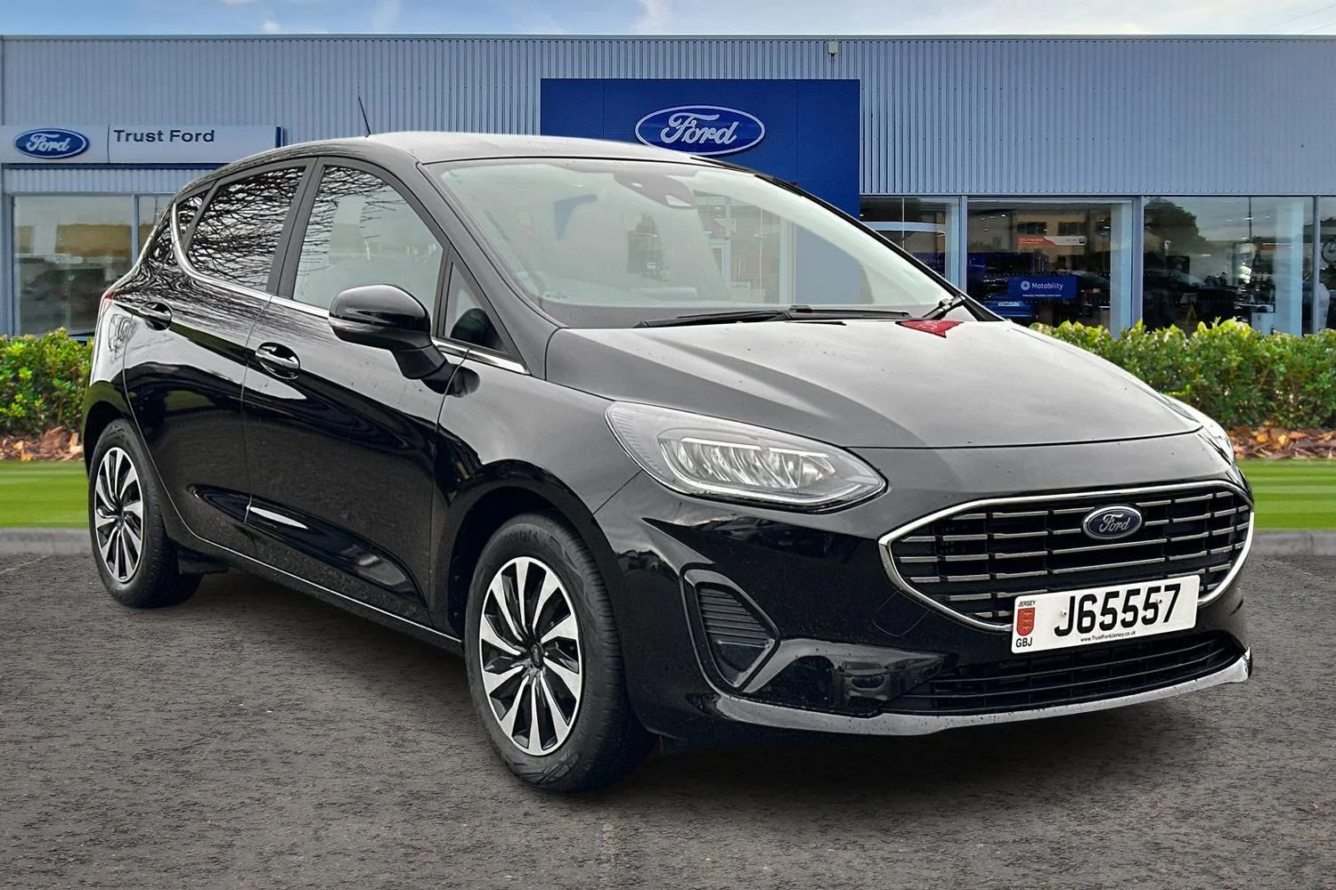 2023 Ford FIESTA Titanium — photo 1