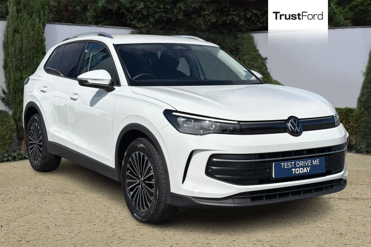 2025 Volkswagen TIGUAN Match — photo 1