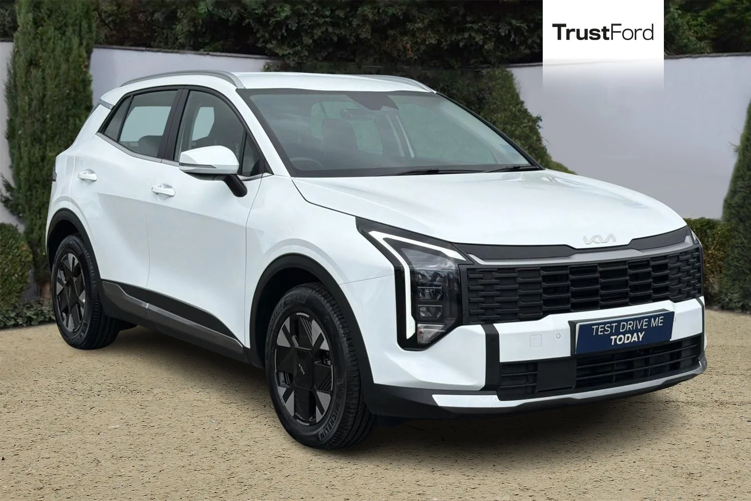 2025 Kia Sportage 1.6 h T-GDi Pure SUV 5dr Petrol Hybrid Auto Euro 6 (s/s) (235 bhp) — photo 1