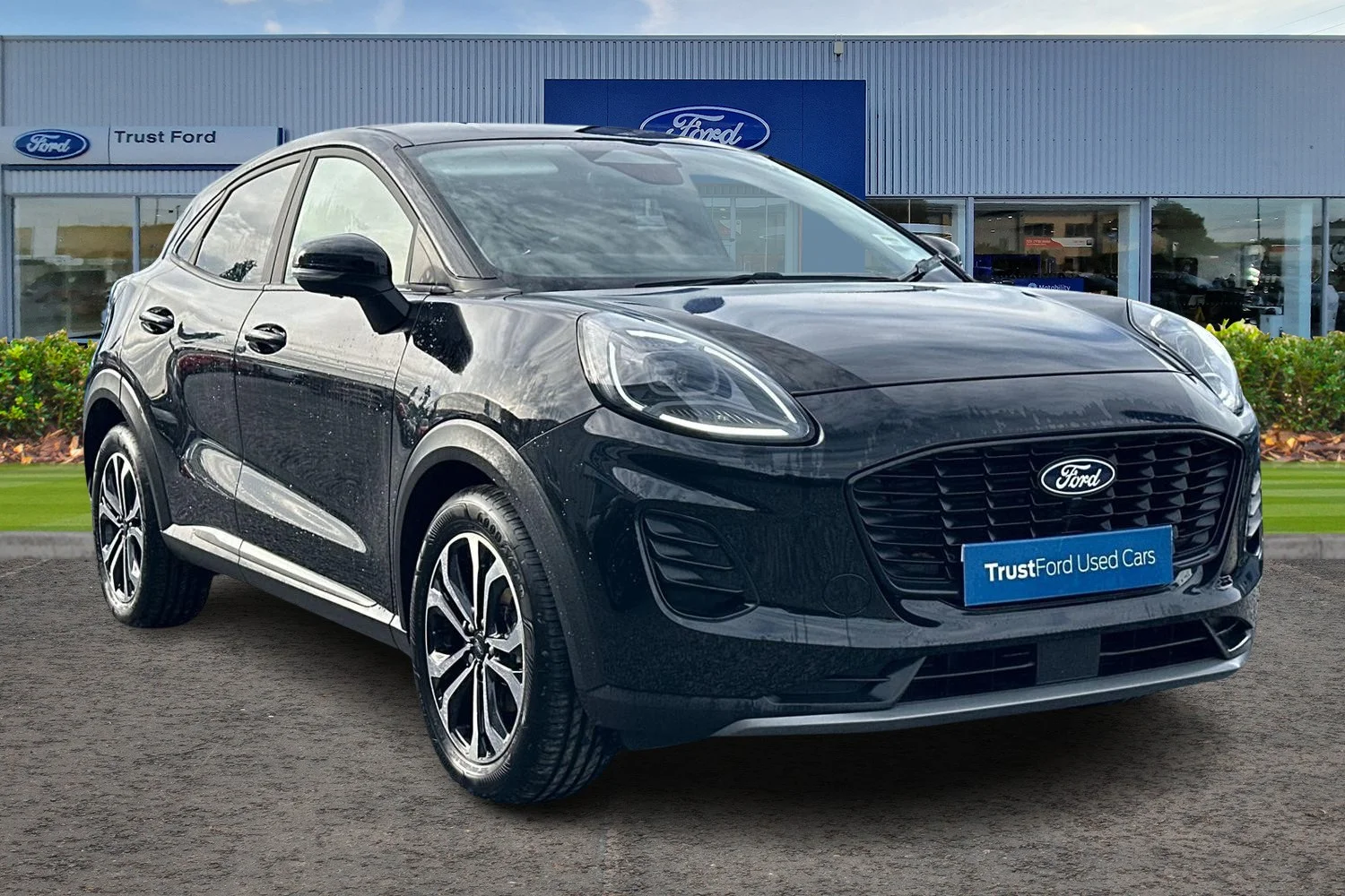 2024 Ford PUMA 1.0 EcoBoost Hybrid mHEV Titanium 5dr DCT — photo 1