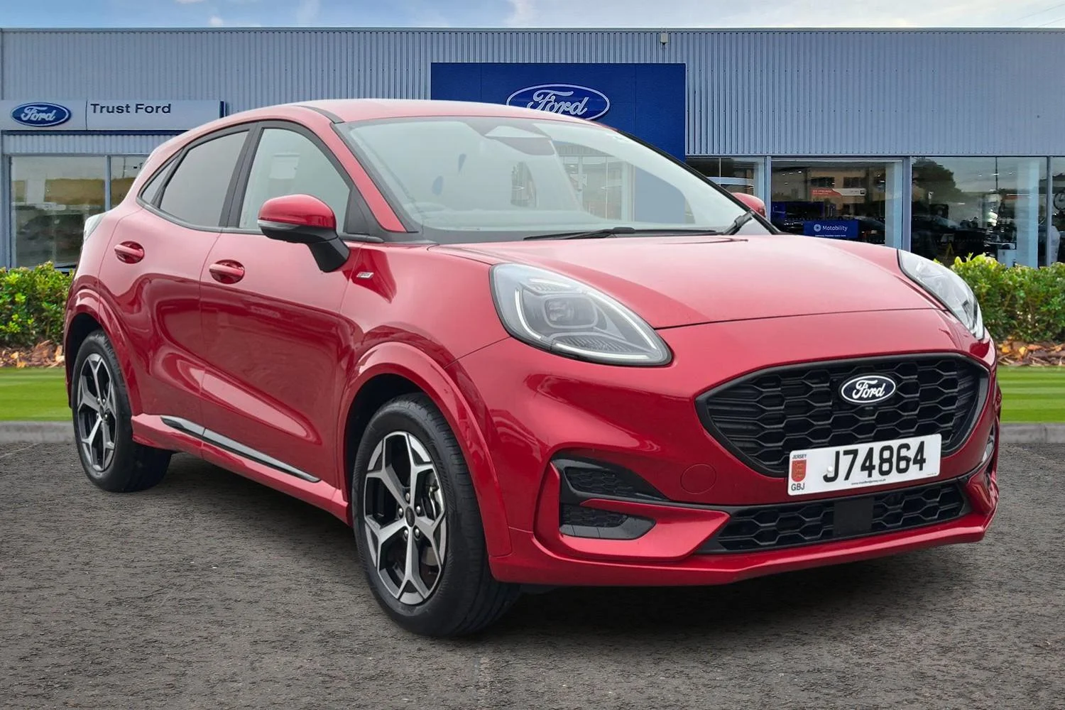 2025 Ford PUMA 1.0 EcoBoost Hybrid mHEV ST-Line 5dr — photo 1