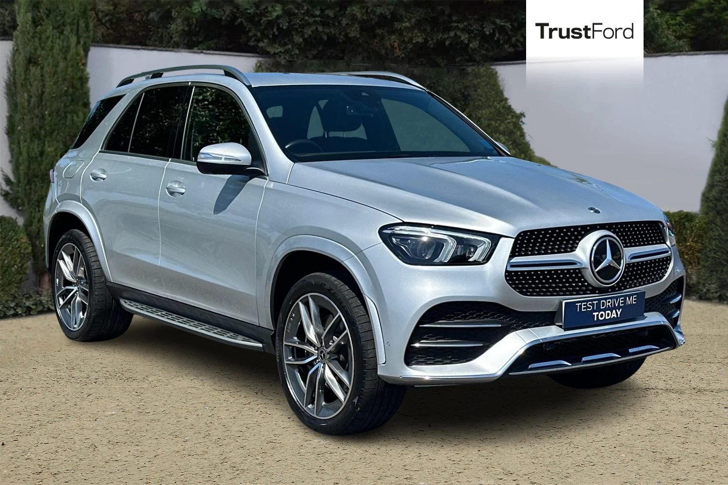 2020 Mercedes-Benz GLE AMG Line — photo 1