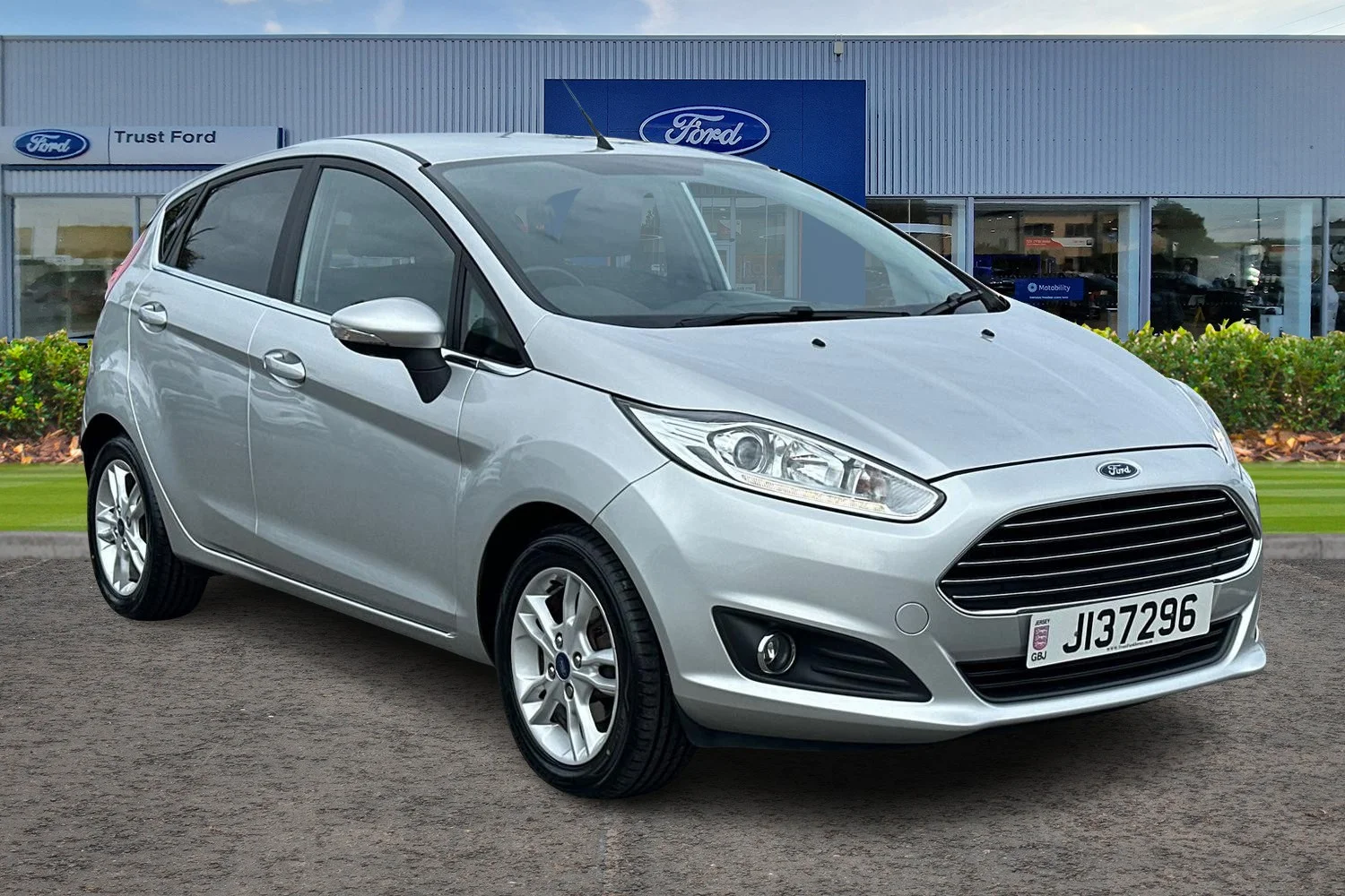 2017 Ford Fiesta 1.0T EcoBoost Zetec Hatchback 5dr Petrol Manual Euro 6 (s/s) (100 ps) — photo 1