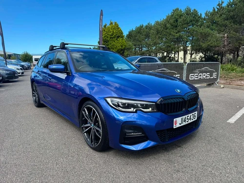 BMW 330i M-Sport Touring