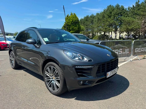 LHD PORSCHE MACAN S