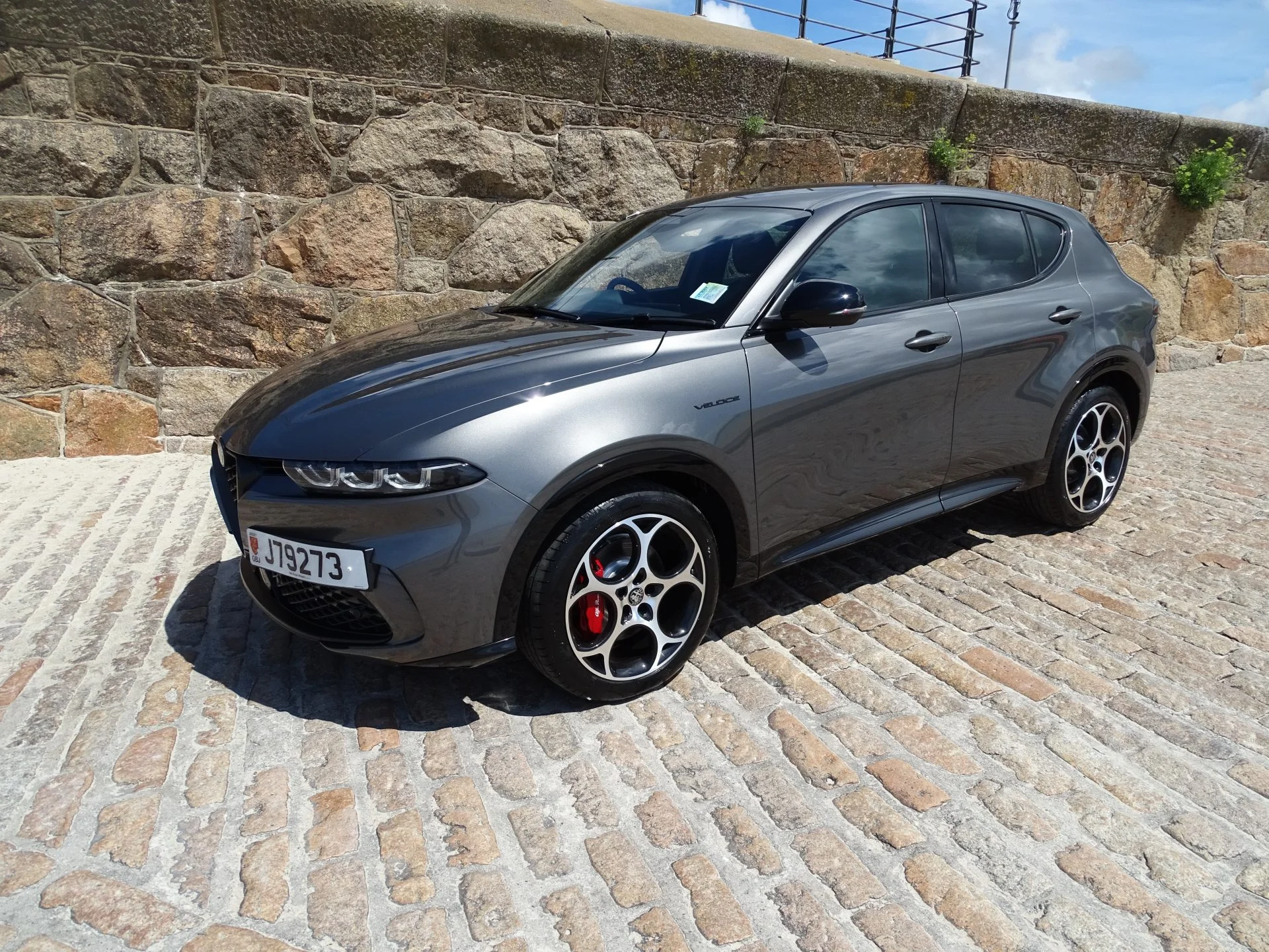 2025 Alfa Romeo Tonale Veloce Auto — photo 1