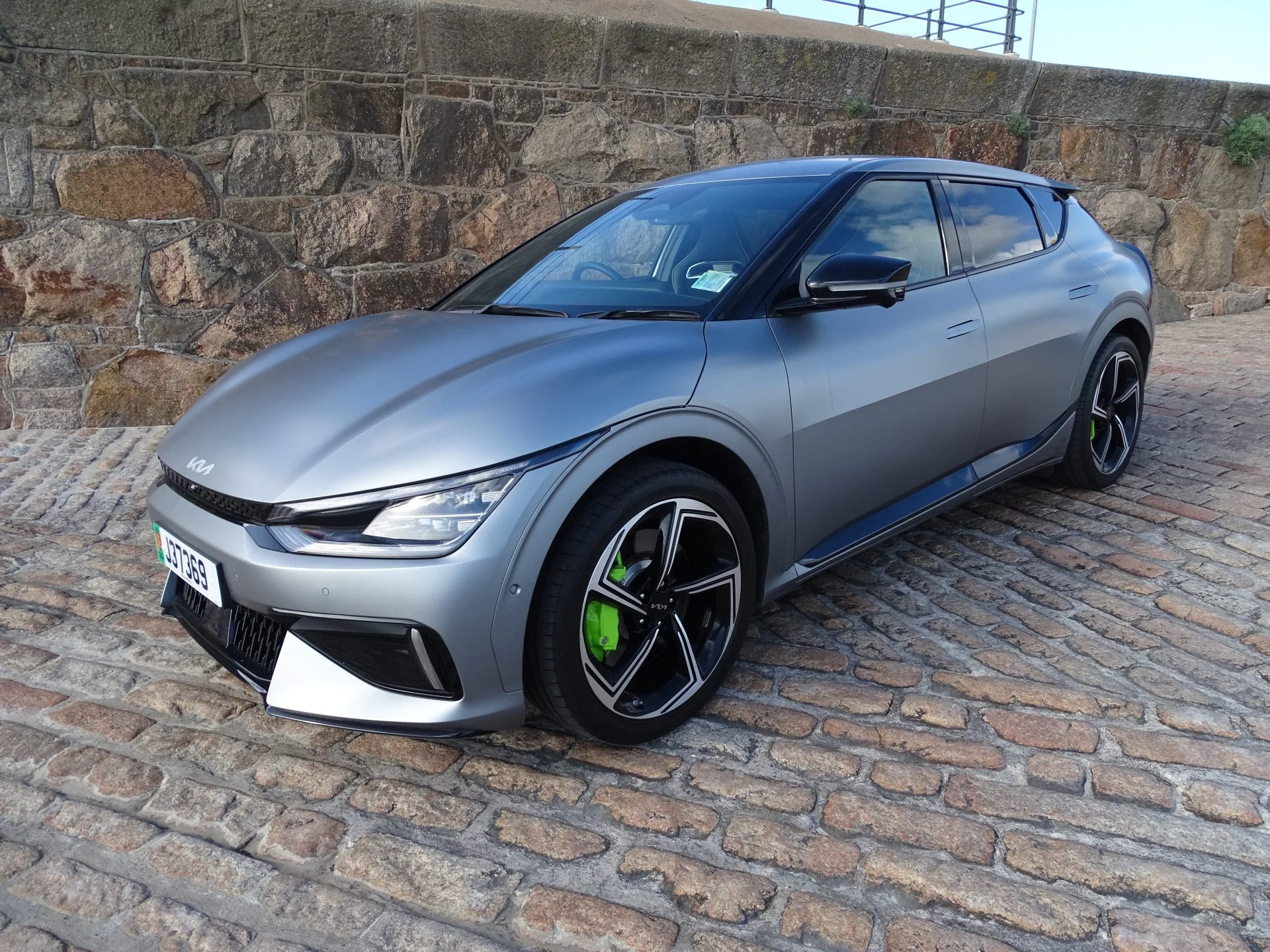 2023 Kia EV6 GT 577BHP AWD EV — photo 1