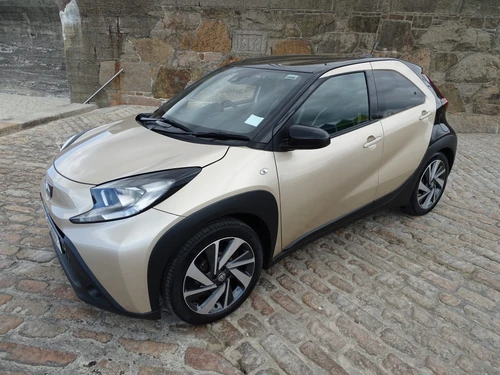 2022 Toyota AYGO X Edge (manual)