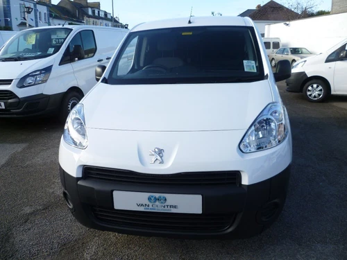 2015 Peugeot Partner PROFESSIONAL,,3 SEATS